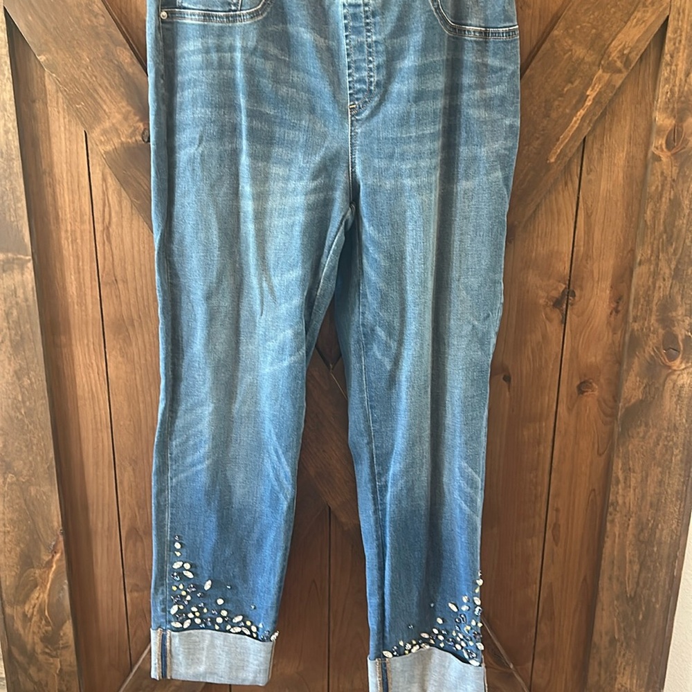 Chico's Pull On Jegging